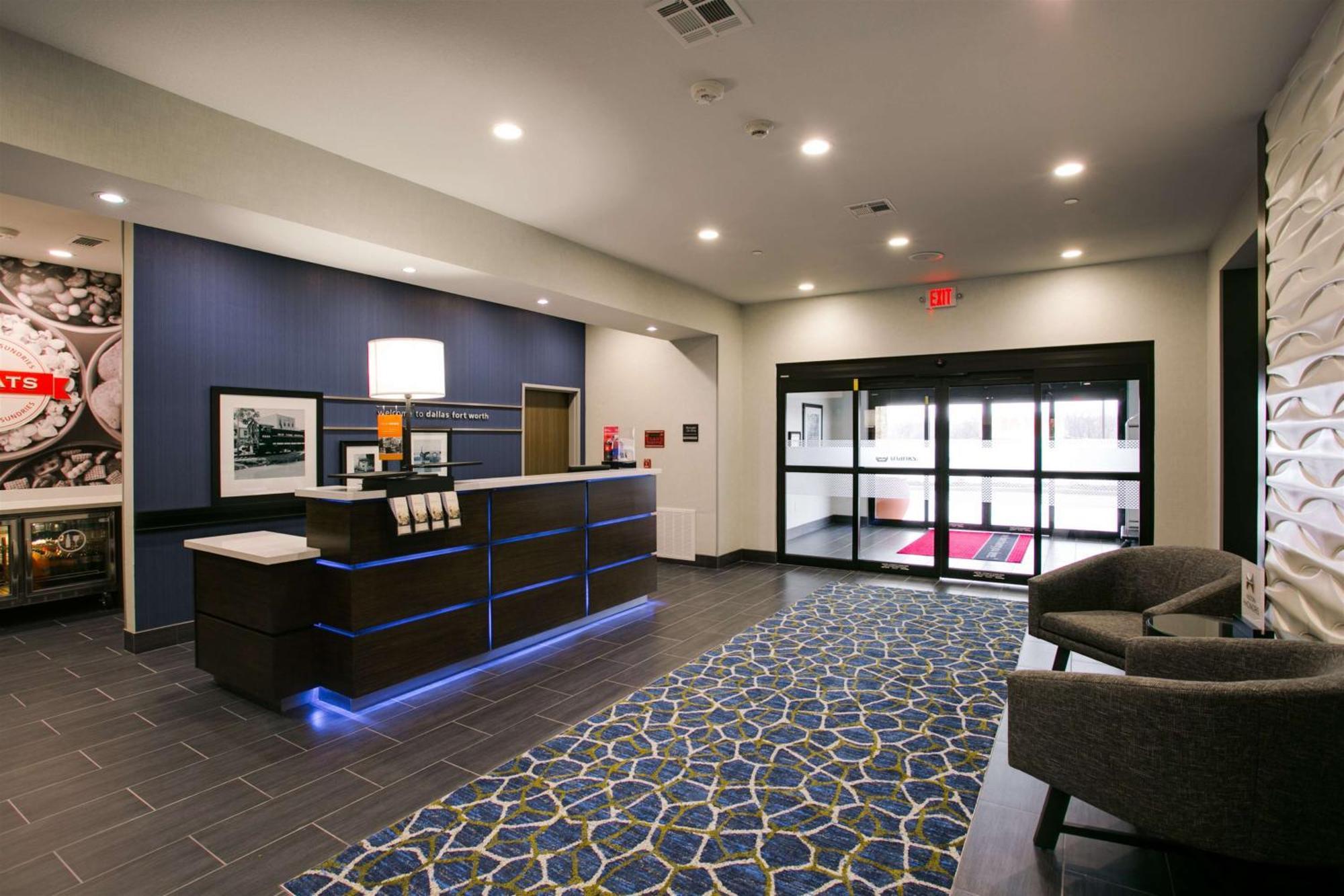 Hampton Inn & Suites Dallas/Ft. Worth Airport South Euless Eksteriør bilde